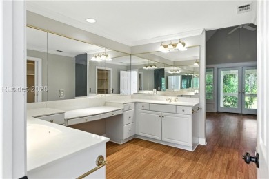 This 4 bedroom 3 and half bath cottage is located in Haig Point on Haig Point Golf Club in South Carolina - for sale on GolfHomes.com, golf home, golf lot