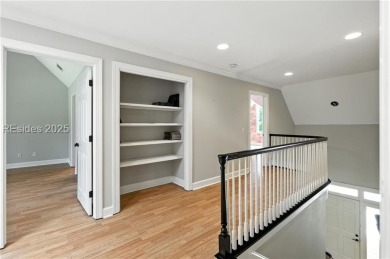 This 4 bedroom 3 and half bath cottage is located in Haig Point on Haig Point Golf Club in South Carolina - for sale on GolfHomes.com, golf home, golf lot
