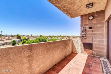 Absolutely gorgeous 2-bedroom, 2-bathroom END UNIT condo in the on Sunland Village Golf Club in Arizona - for sale on GolfHomes.com, golf home, golf lot