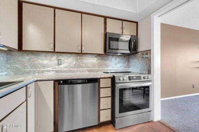 Absolutely gorgeous 2-bedroom, 2-bathroom END UNIT condo in the on Sunland Village Golf Club in Arizona - for sale on GolfHomes.com, golf home, golf lot