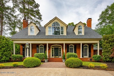 Nestled on 0.95 acre lot in the heart of Trent Woods, this on New Bern Golf and Country Club in North Carolina - for sale on GolfHomes.com, golf home, golf lot