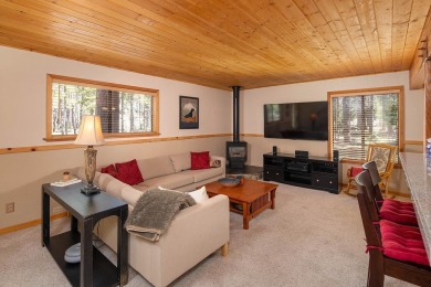 This fully turnkey townhome is the perfect retreat nestled in on Tahoe Donner Golf Course in California - for sale on GolfHomes.com, golf home, golf lot