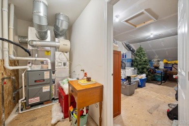 BE PREPARED TO BE IMPRESSED WHEN YOU VIEW THIS IMMACULATE on Bowes Creek Country Club in Illinois - for sale on GolfHomes.com, golf home, golf lot