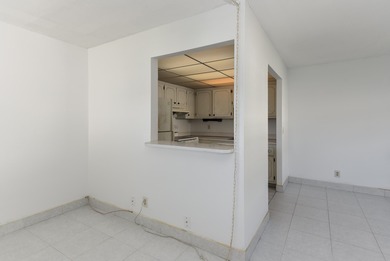 Great Value! Bright and airy ground-floor 1-bedroom, 1.5-bath on Kings Point Golf -Flanders Way in Florida - for sale on GolfHomes.com, golf home, golf lot