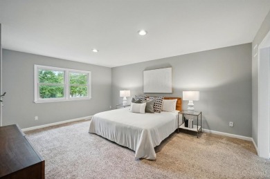 Elegant Living, move-in ready and updated home, with open floor on Blue Ash Golf Course in Ohio - for sale on GolfHomes.com, golf home, golf lot