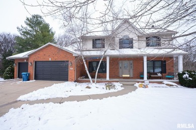 Over 4000 finished SF to enjoy in this 5BR/4.5BA home in highly on Piper Glen Golf Club in Illinois - for sale on GolfHomes.com, golf home, golf lot