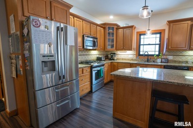 Over 4000 finished SF to enjoy in this 5BR/4.5BA home in highly on Piper Glen Golf Club in Illinois - for sale on GolfHomes.com, golf home, golf lot