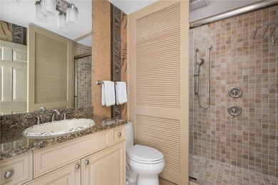 Beautiful FULLY FURNISHED 2/2 condo w/office. Ground floor (no on Oak Harbor Country Club in Florida - for sale on GolfHomes.com, golf home, golf lot