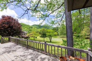 Lovingly maintained 2BR/2BA home with bonus room and extra-large on Mill Creek Country Club in North Carolina - for sale on GolfHomes.com, golf home, golf lot