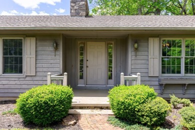 Lovingly maintained 2BR/2BA home with bonus room and extra-large on Mill Creek Country Club in North Carolina - for sale on GolfHomes.com, golf home, golf lot