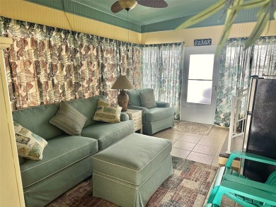 New Lower Price! Gorgeous Decorator 2006, 28x52/55, 1540 sq. ft on Mainlands Golf Club in Florida - for sale on GolfHomes.com, golf home, golf lot