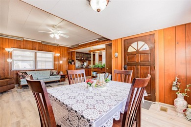 This spacious 2-bedroom, 1.5-bath single-wide home with on Betmar Acres Golf Club in Florida - for sale on GolfHomes.com, golf home, golf lot