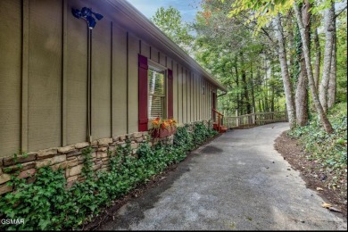 MOUNTAIN VIEW ESCAPE - Perched in Prestigious Cobbly Nob 
 on Bent Creek Golf Course in Tennessee - for sale on GolfHomes.com, golf home, golf lot