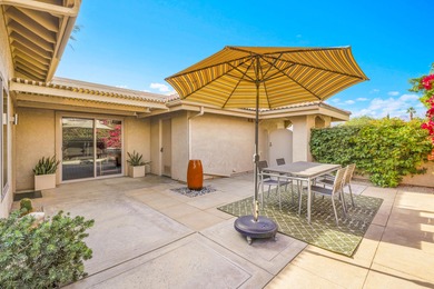 A PERFECT DESERT RETREAT IN THE HEART OF PALM DESERT...Welcome on Desert Springs Golf Club in California - for sale on GolfHomes.com, golf home, golf lot