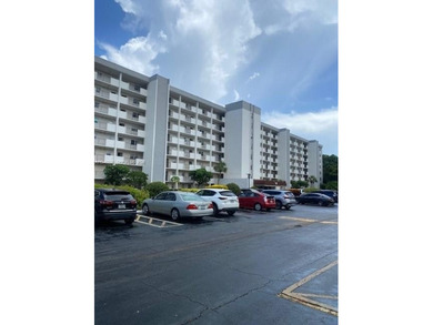 Large 2-bedroom 2-bathroom condominium on the golf course. Guard on Inverrary Country Club in Florida - for sale on GolfHomes.com, golf home, golf lot