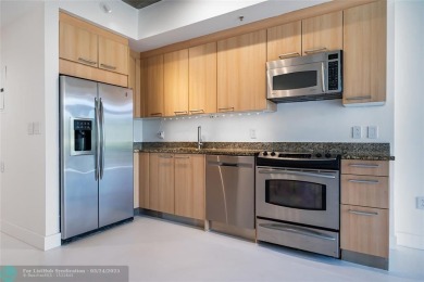 Elegant renovated Loft with a 1-bedroom plus Office layout on a on Miami Beach Golf Club in Florida - for sale on GolfHomes.com, golf home, golf lot