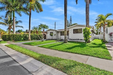 Stunning, large 5 bedrooms, 3 bathroom, in a special area on Hollywood Beach Golf and Country Club in Florida - for sale on GolfHomes.com, golf home, golf lot