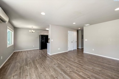 MLS# 284092 Nicely remodeled Co-op condo a short walk away from on Tri-City Country Club in Washington - for sale on GolfHomes.com, golf home, golf lot