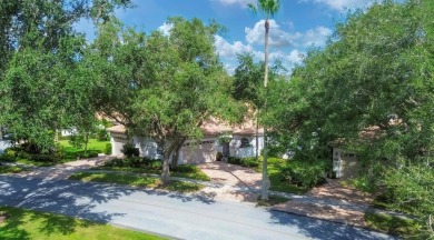 Opportunity knocks - Back on the market and at a fabulous price! on The Meadows Golf and Country Club in Florida - for sale on GolfHomes.com, golf home, golf lot