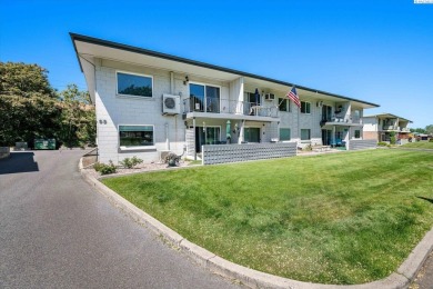 MLS# 284092 Nicely remodeled Co-op condo a short walk away from on Tri-City Country Club in Washington - for sale on GolfHomes.com, golf home, golf lot