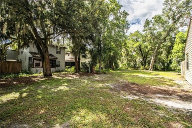 Southside Move In Ready!! 3BR/2Bath split plan with almost 1,500 on Cleveland Heights Golf Course in Florida - for sale on GolfHomes.com, golf home, golf lot