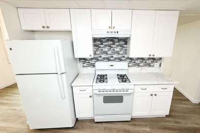 Beautifully remodeled 2-bedroom, 2-bath home located in the on The Club At Shenandoah Springs in California - for sale on GolfHomes.com, golf home, golf lot