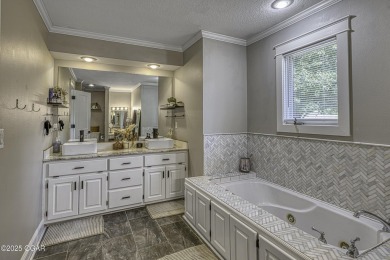 Immaculate Home with Golf Course Views in Loma Linda! This on The Bald Eagle Course At Eagle Creek Golf Club in Missouri - for sale on GolfHomes.com, golf home, golf lot
