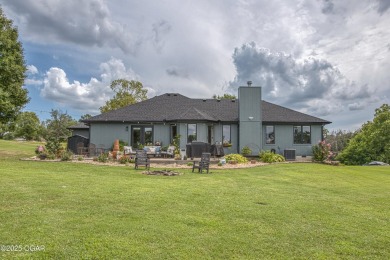 Immaculate Home with Golf Course Views in Loma Linda! This on The Bald Eagle Course At Eagle Creek Golf Club in Missouri - for sale on GolfHomes.com, golf home, golf lot