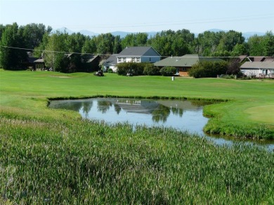 Beautiful single level end unit ground floor condo in nearly new on Bridger Creek Golf Course in Montana - for sale on GolfHomes.com, golf home, golf lot