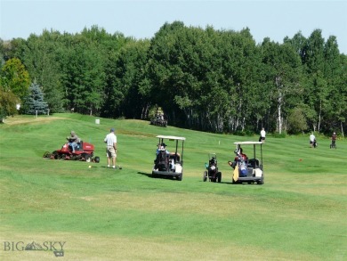 Beautiful single level end unit ground floor condo in nearly new on Bridger Creek Golf Course in Montana - for sale on GolfHomes.com, golf home, golf lot