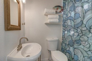 This Quintessential Coastal Cottage is FULLY FURNISHED!!!! This on Rockport Country Club in Texas - for sale on GolfHomes.com, golf home, golf lot