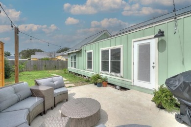 This Quintessential Coastal Cottage is FULLY FURNISHED!!!! This on Rockport Country Club in Texas - for sale on GolfHomes.com, golf home, golf lot