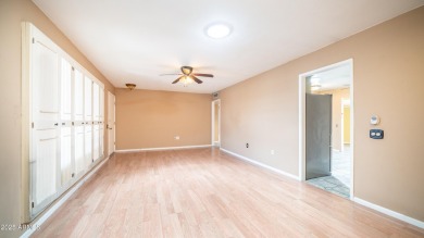 Discover comfort and convenience in this delightful 2 bedroom 1 on Union Hills Country Club in Arizona - for sale on GolfHomes.com, golf home, golf lot