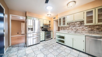 Discover comfort and convenience in this delightful 2 bedroom 1 on Union Hills Country Club in Arizona - for sale on GolfHomes.com, golf home, golf lot