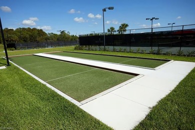 This stunning Renown floorplan offers 3 bedrooms, 3.5 bathrooms on River Hall Country Club in Florida - for sale on GolfHomes.com, golf home, golf lot