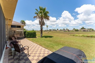 Exquisitely remodeled 3BR/2BA villa in the gated SPI Golf on South Padre Island Golf Club in Texas - for sale on GolfHomes.com, golf home, golf lot