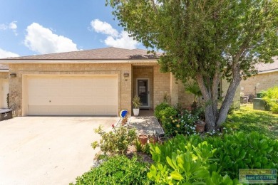 Exquisitely remodeled 3BR/2BA villa in the gated SPI Golf on South Padre Island Golf Club in Texas - for sale on GolfHomes.com, golf home, golf lot