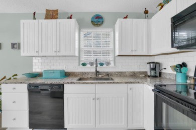 Back on the Market--Fully Upgraded Gem! This beautifully updated on Palmetto Greens Golf and Country Club in South Carolina - for sale on GolfHomes.com, golf home, golf lot