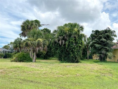 Great location in this Long Meadow section of Rotonda West on Rotonda Golf and Country Club - Long Marsh  in Florida - for sale on GolfHomes.com, golf home, golf lot