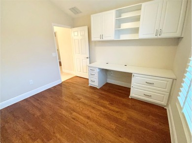 * A RARE FIND BETWEEN THE 466's *A NEIGHBORHOOD THE NEIGHBORS on Glenview Championship Golf and Country Club in Florida - for sale on GolfHomes.com, golf home, golf lot