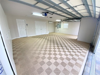 * A RARE FIND BETWEEN THE 466's *A NEIGHBORHOOD THE NEIGHBORS on Glenview Championship Golf and Country Club in Florida - for sale on GolfHomes.com, golf home, golf lot