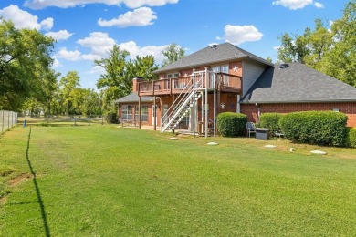 GOLF VIEW, BALCONY, ACROSS FROM WALKING TRAIL! Nestled in the on Lake Kiowa Golf Course in Texas - for sale on GolfHomes.com, golf home, golf lot