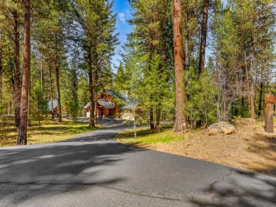 Spectacular Golf Course Mountain Getaway. Stunning Log home with on Meadowcreek Golf Resort in Idaho - for sale on GolfHomes.com, golf home, golf lot