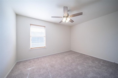 Golf Course Lot.  4 bedrooms 2.5 bath.  Kitchen has granite, SS on Jim Boggs in Texas - for sale on GolfHomes.com, golf home, golf lot