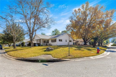 Popular Newport Model End-Unit, Corner Lot Villa with 2 bedrooms on On Top of the World Golf Course in Florida - for sale on GolfHomes.com, golf home, golf lot