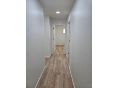 Cute 3/2/2 in the coveted Subdivision of Little Bay Shores! on Rockport Country Club in Texas - for sale on GolfHomes.com, golf home, golf lot