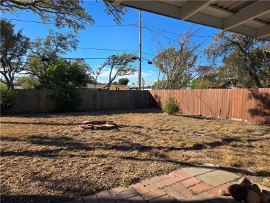 Cute 3/2/2 in the coveted Subdivision of Little Bay Shores! on Rockport Country Club in Texas - for sale on GolfHomes.com, golf home, golf lot
