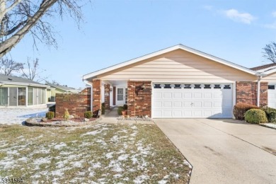 Elegantly renovated Ranch style home, in the Clearbrook on Clearbrook Golf Club in New Jersey - for sale on GolfHomes.com, golf home, golf lot