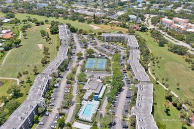 Excellent opportunity to live in the beautiful Palms Tower II on Deer Creek Golf Club in Florida - for sale on GolfHomes.com, golf home, golf lot