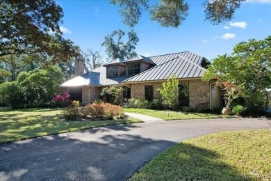 Stunning Custom Brick Home in Black Diamond Ranch - Guard-Gated on Black Diamond Ranch Golf Course in Florida - for sale on GolfHomes.com, golf home, golf lot